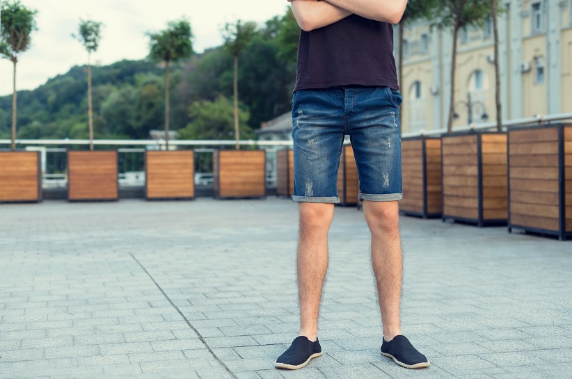 Как правильно должны сидеть брюки на мужчине – советы и рекомендации