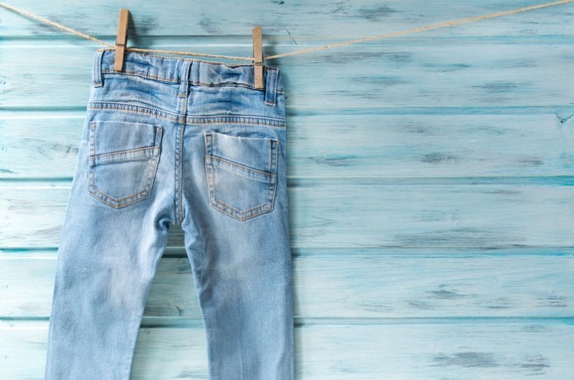 Дізнайся, як швидко висушити штани! Кілька корисних трюків